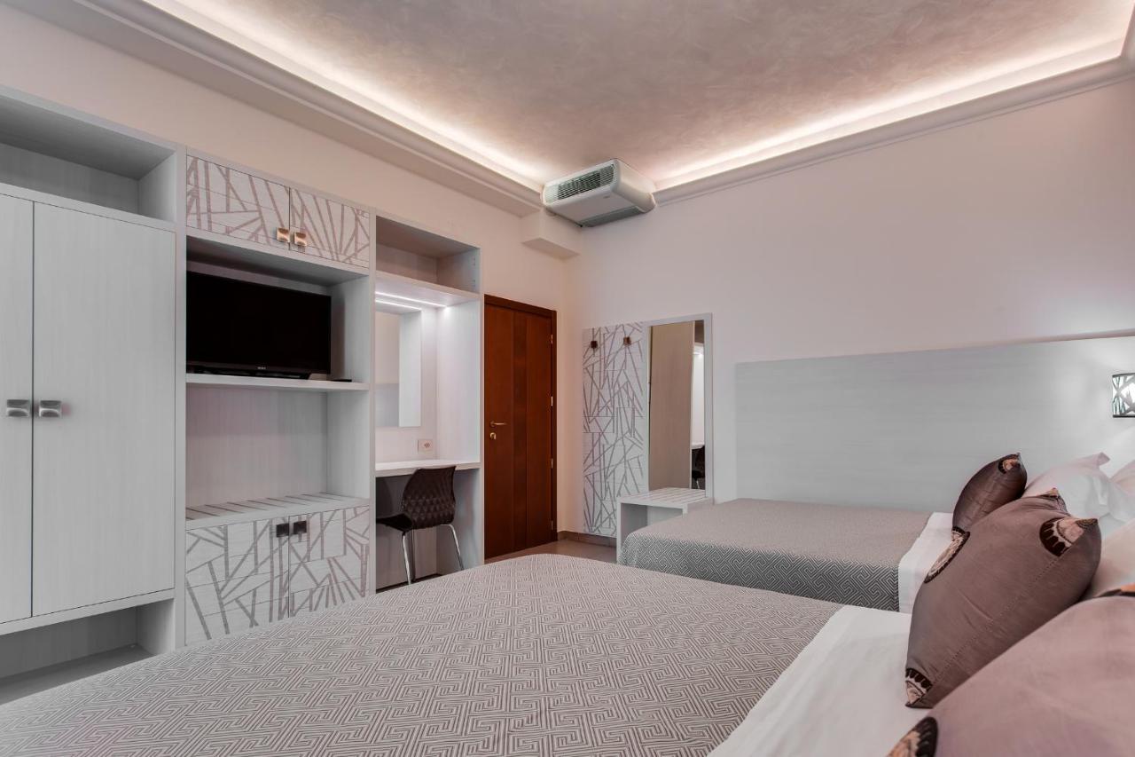 Hotel Dolcevita Cesenatico Dış mekan fotoğraf