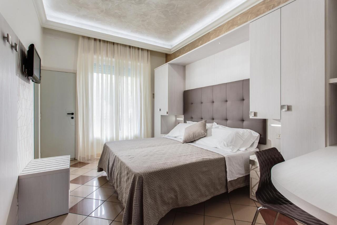 Hotel Dolcevita Cesenatico Dış mekan fotoğraf