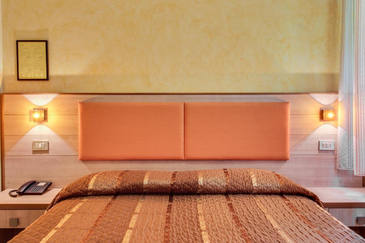 Hotel Dolcevita Cesenatico Dış mekan fotoğraf
