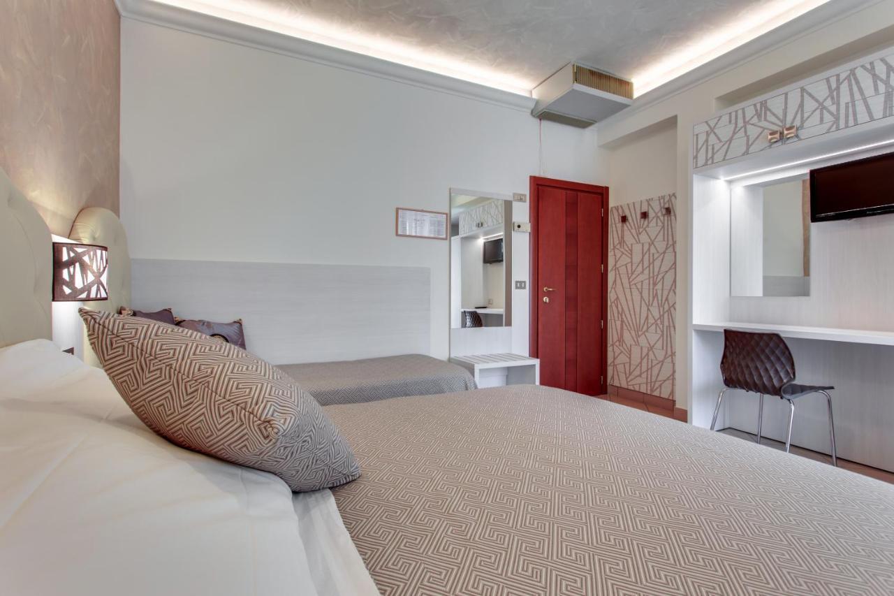 Hotel Dolcevita Cesenatico Dış mekan fotoğraf