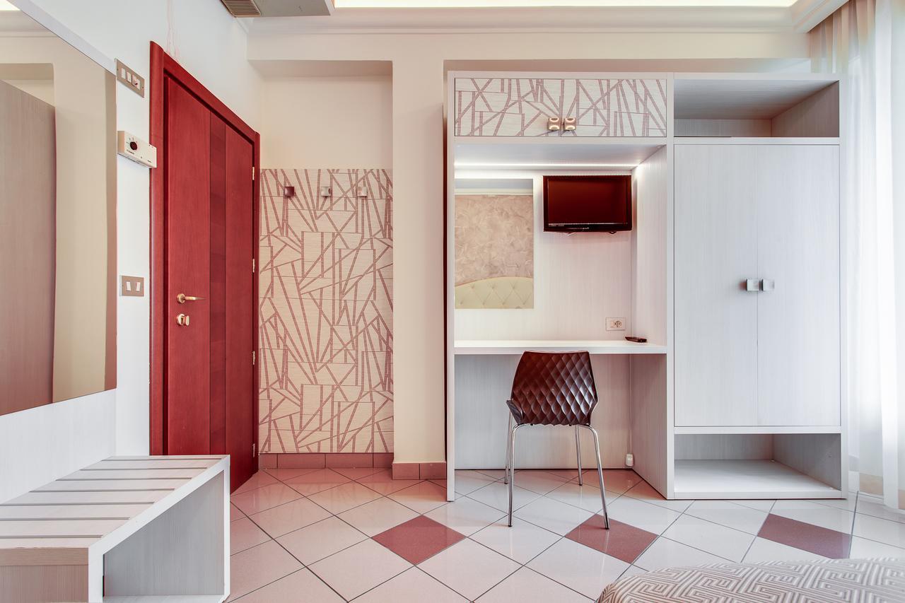 Hotel Dolcevita Cesenatico Dış mekan fotoğraf
