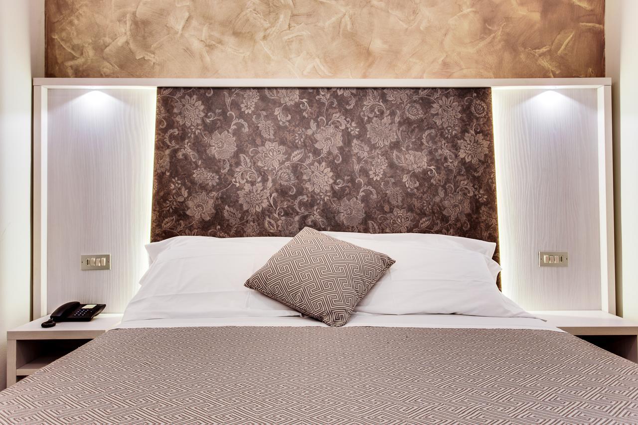 Hotel Dolcevita Cesenatico Dış mekan fotoğraf