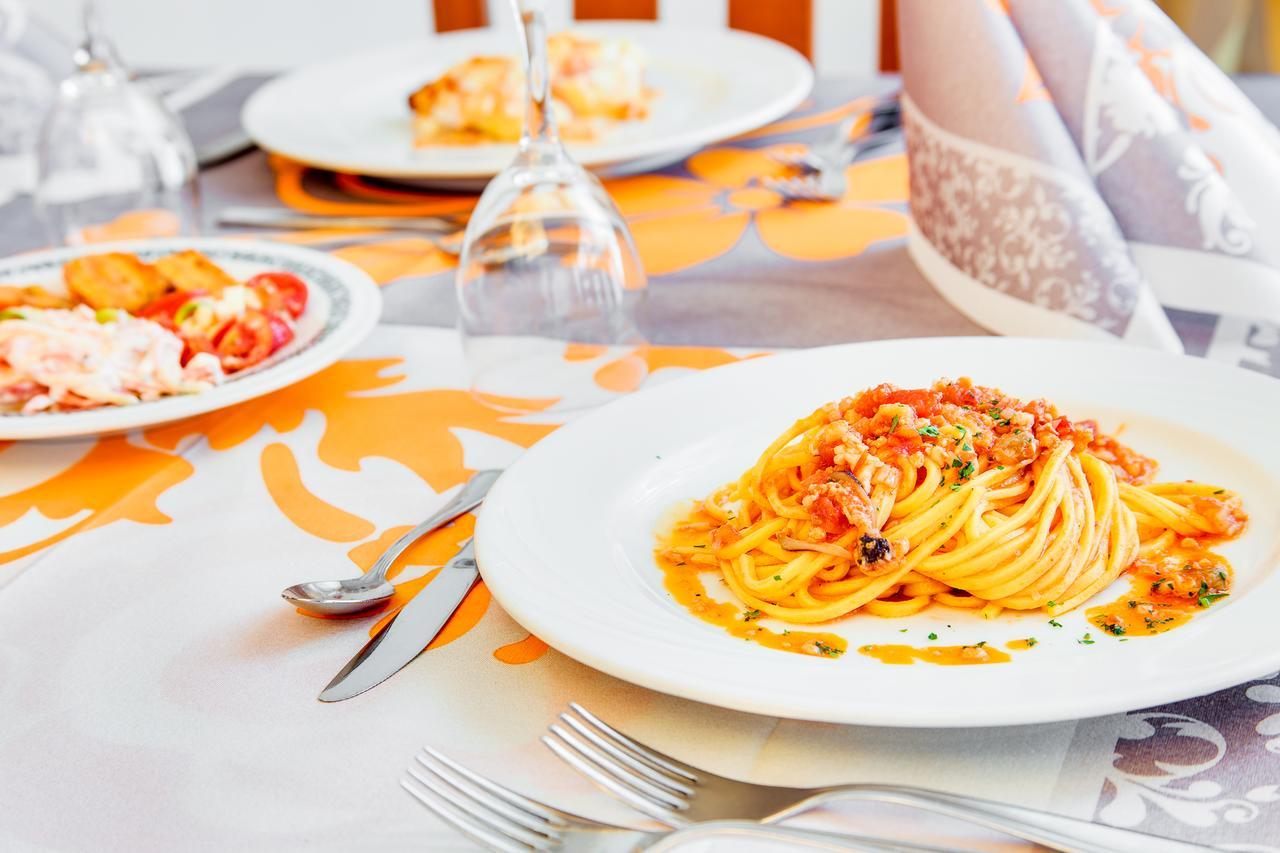 Hotel Dolcevita Cesenatico Dış mekan fotoğraf