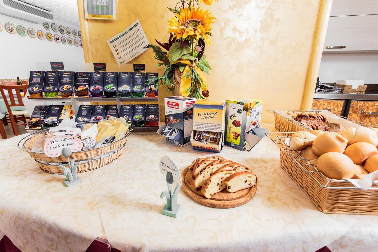 Hotel Dolcevita Cesenatico Dış mekan fotoğraf